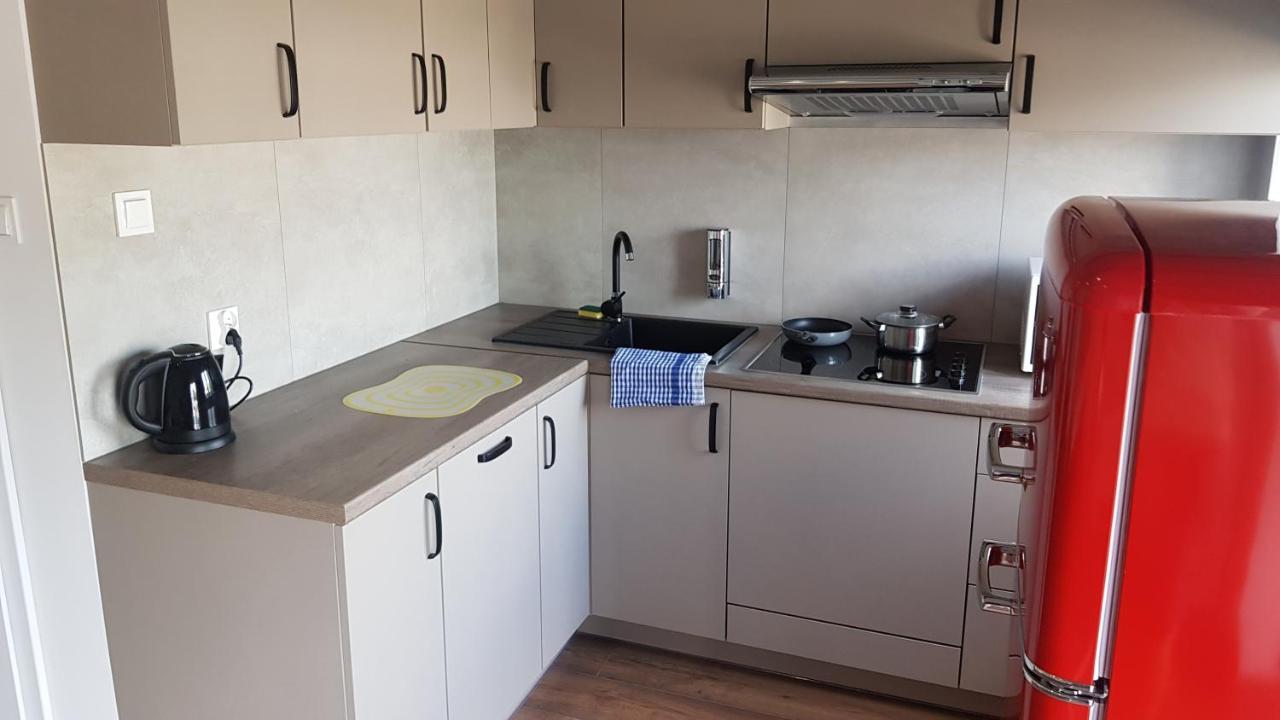 Apartamenty Centrum Plac Wolnosci Aparthotel キェルツェ エクステリア 写真