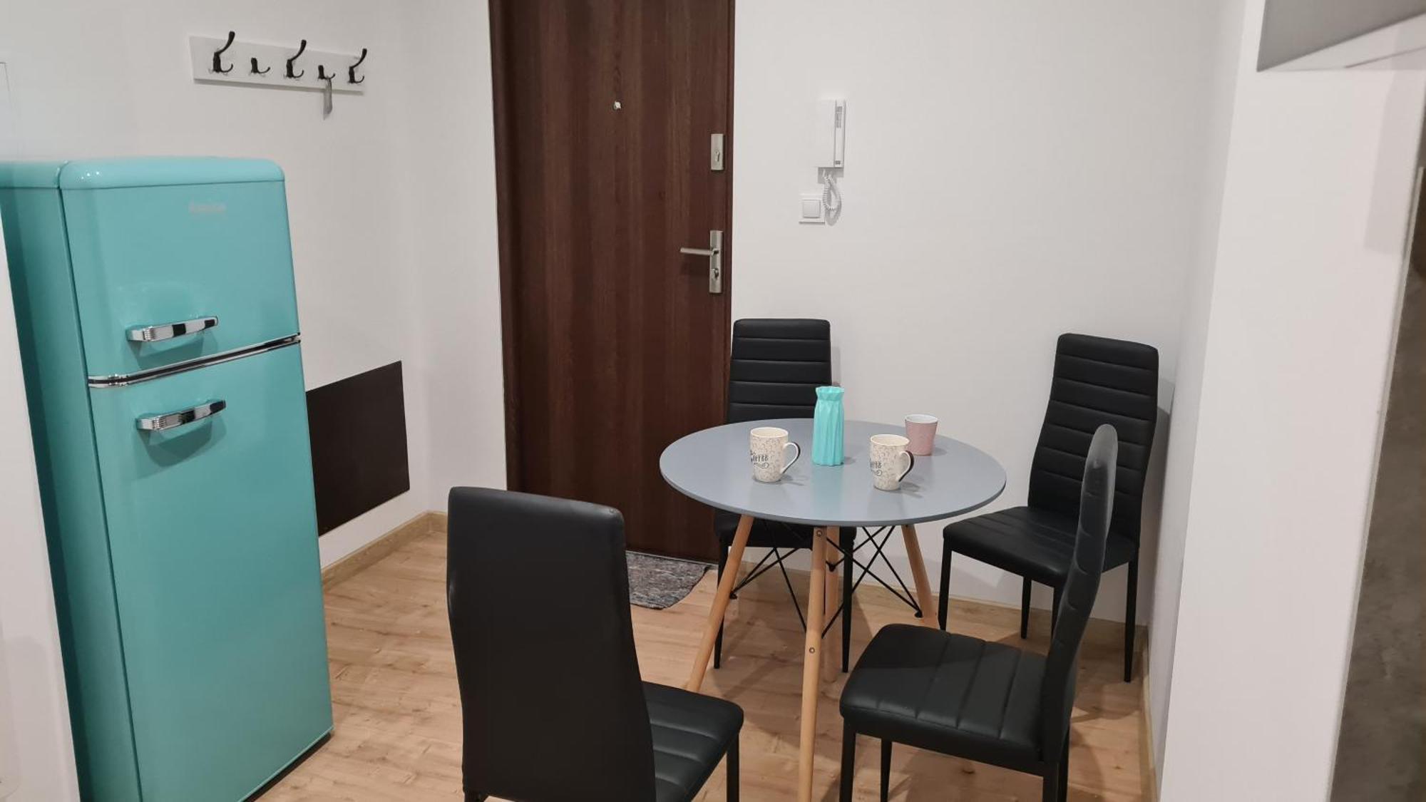 Apartamenty Centrum Plac Wolnosci Aparthotel キェルツェ エクステリア 写真